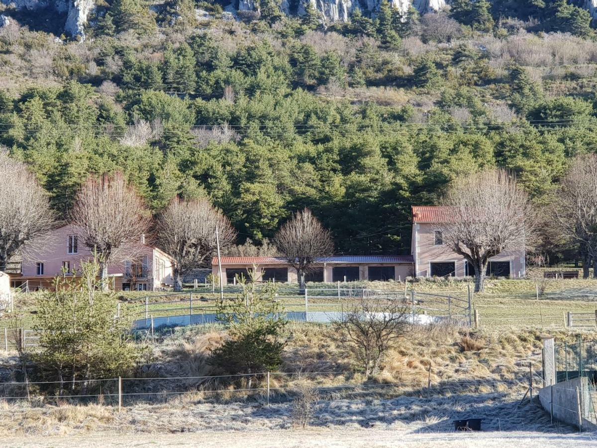 הוילה Haras De Séranon מראה חיצוני תמונה